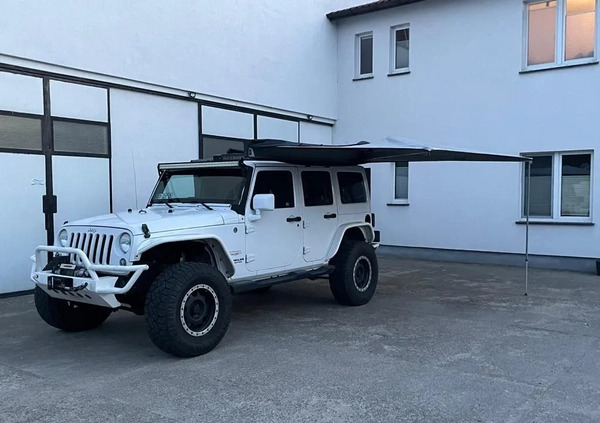 Jeep Wrangler cena 115000 przebieg: 147000, rok produkcji 2014 z Margonin małe 211